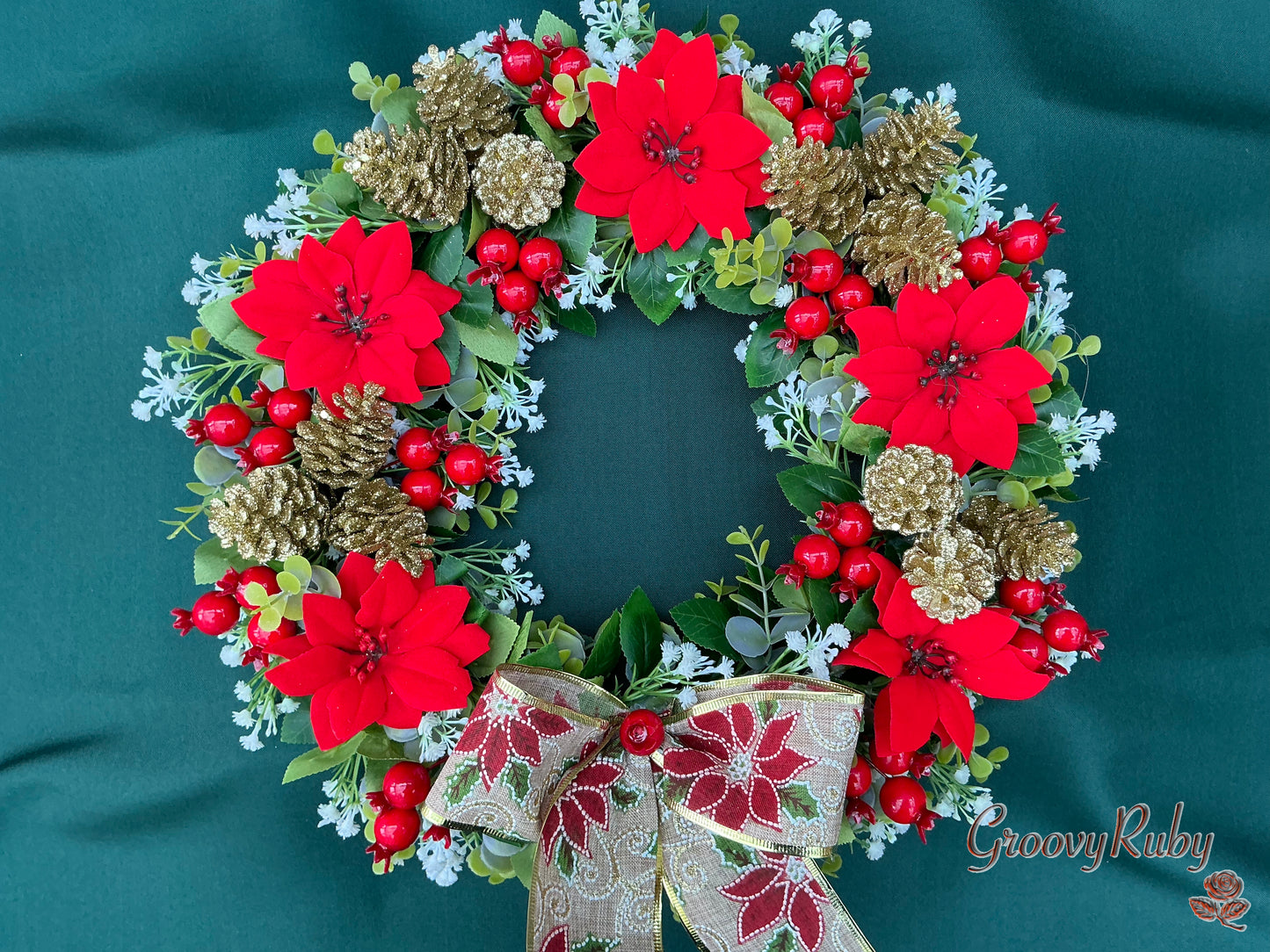 A Very Berry Christmas Wreath